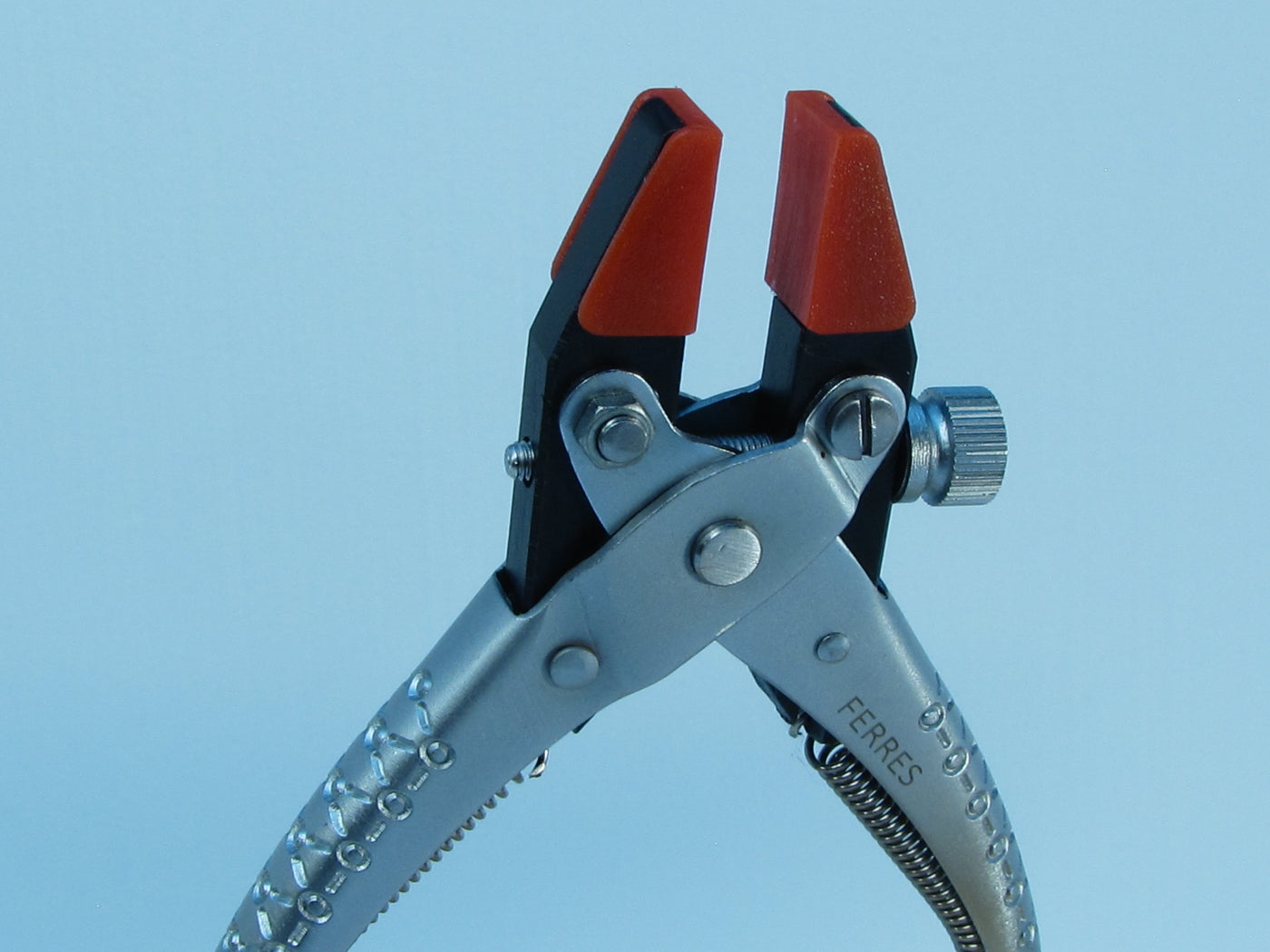 Locking Parallel Pliers with Nylon Jaws