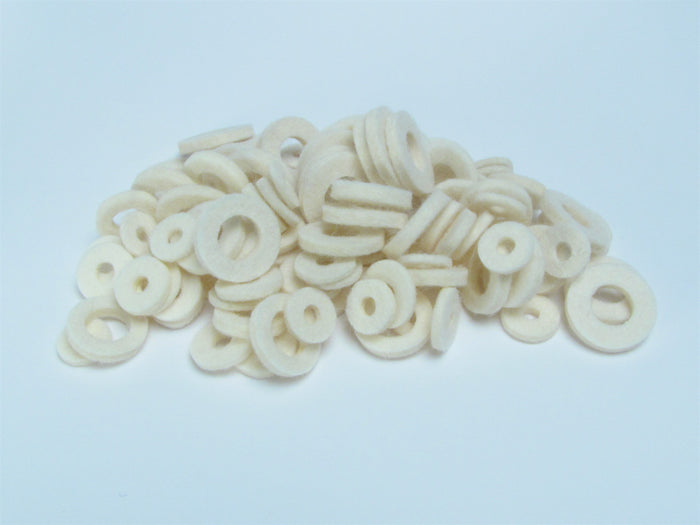 A95 Assortment of 100 White Felt Valve Washers